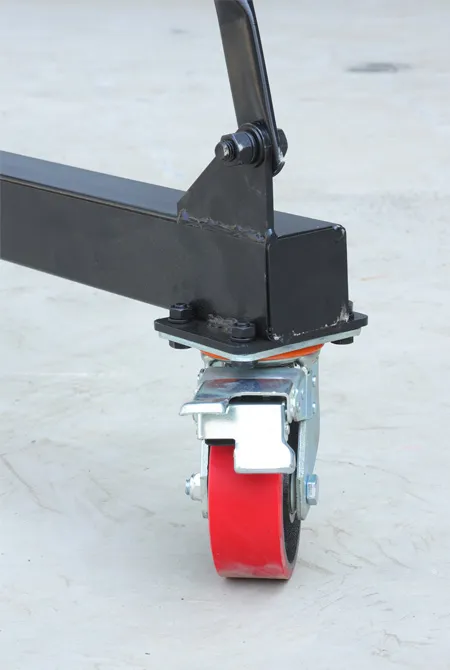 machine to move pallets